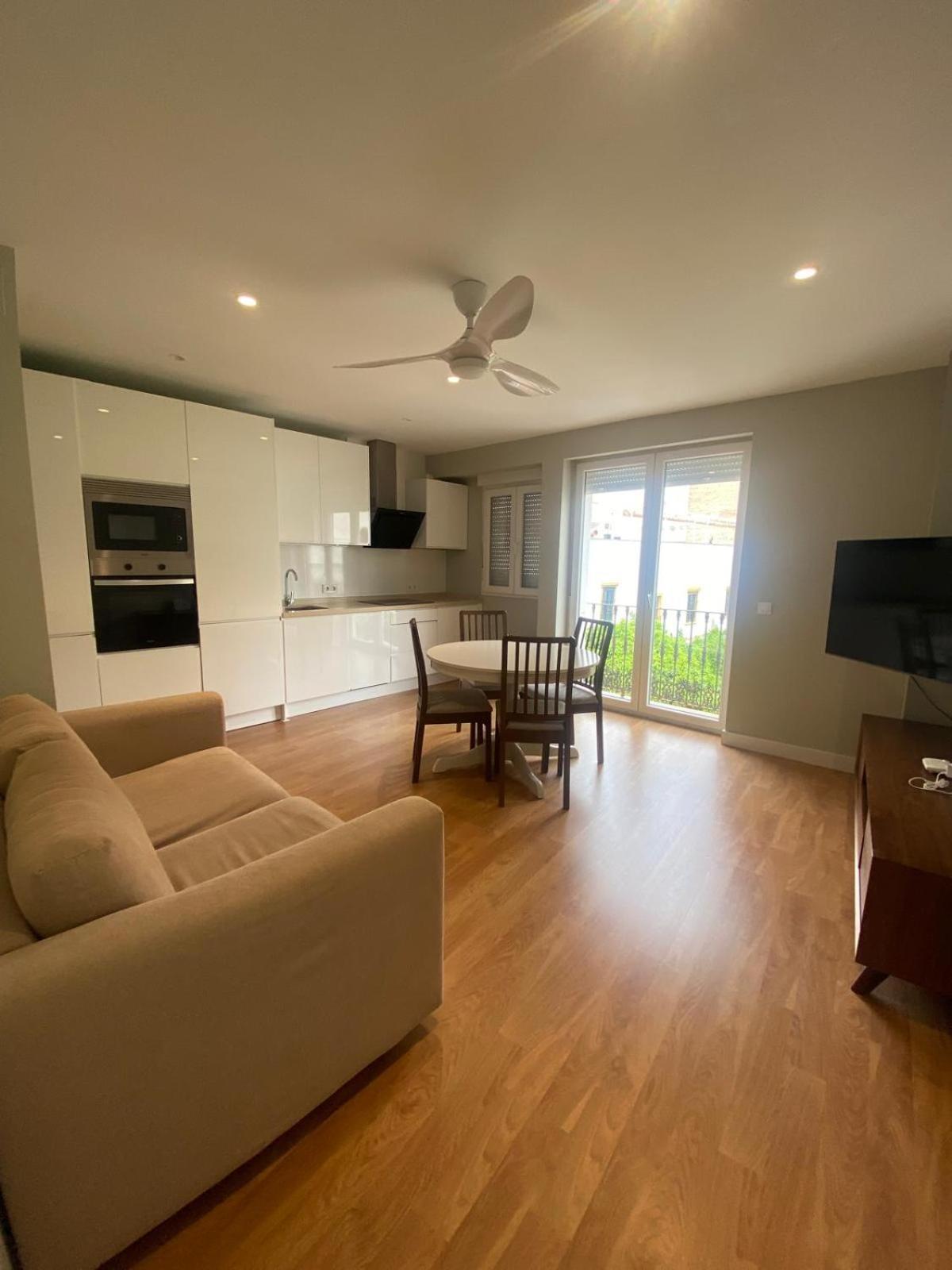 Apartamento Deluxe Central Dolores De Nuestra Sra Sevilla Exterior foto