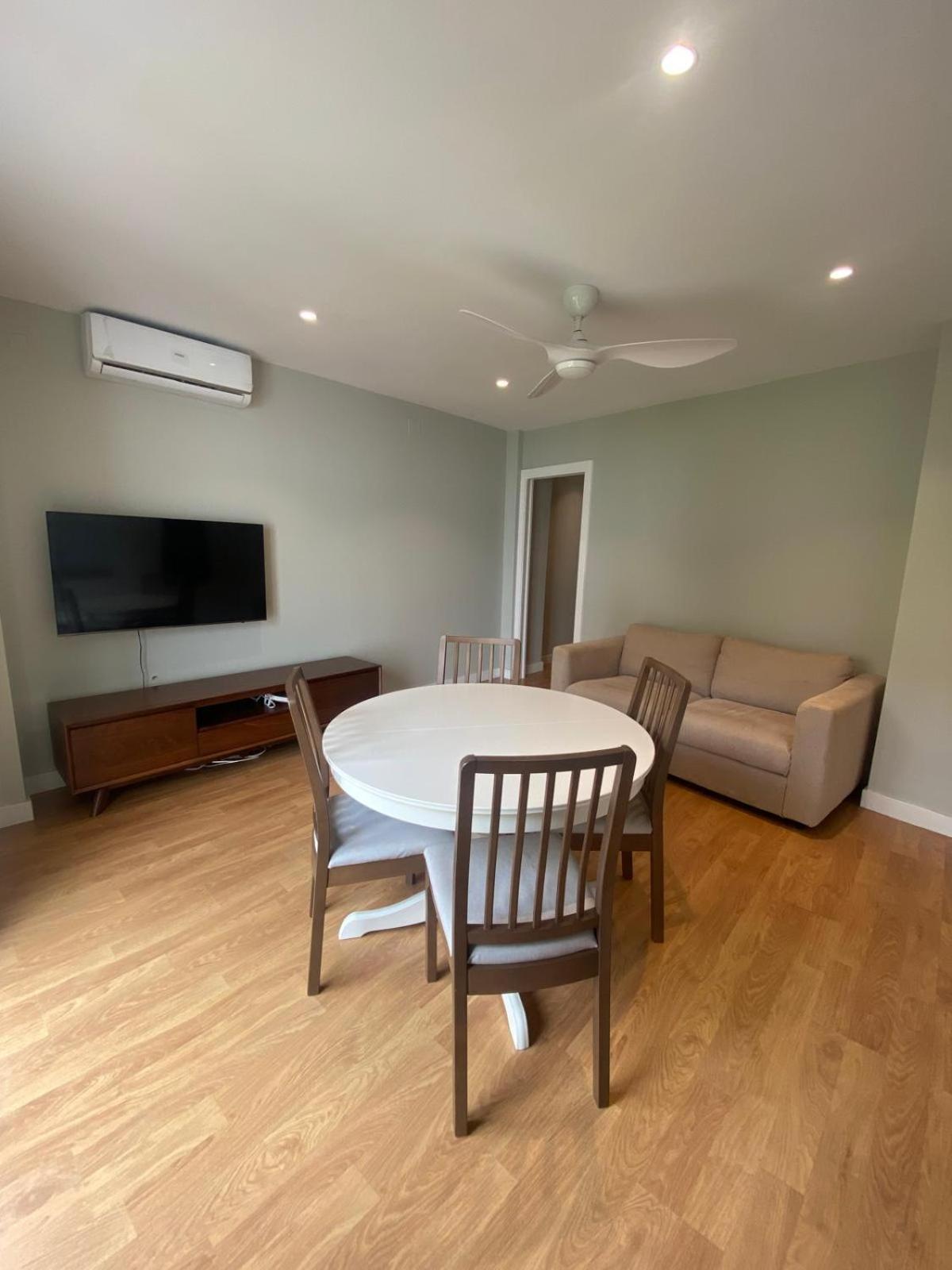 Apartamento Deluxe Central Dolores De Nuestra Sra Sevilla Exterior foto