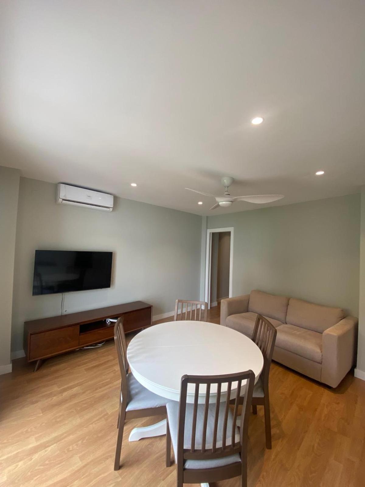 Apartamento Deluxe Central Dolores De Nuestra Sra Sevilla Exterior foto